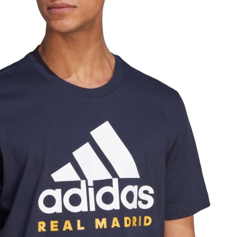 Koszulka męska adidas Real Madrid DNA Graphic Tee granatowa HY0613 Koszulka męska adidas Real Madrid DNA Graphic Tee granatowa HY0613