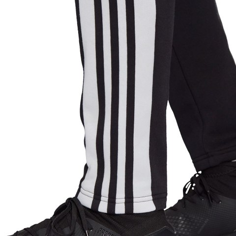 Spodnie męskie adidas Squadra 21 Sweat Pant czarne GT6642 Spodnie męskie adidas Squadra 21 Sweat Pant czarne GT6642