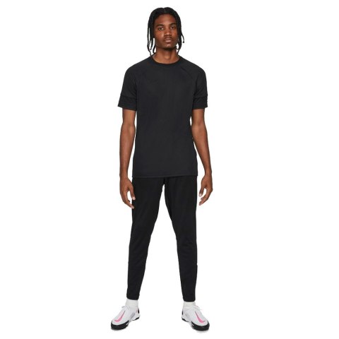 Spodnie męskie Nike Dri-FIT Academy czarne CW6122 011 Spodnie męskie Nike Dri-FIT Academy czarne CW6122 011