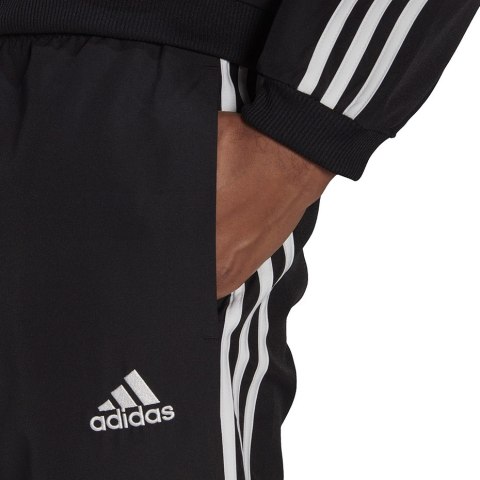 Dres męski adidas Essentials Tracksuit czarny GK9950 Dres męski adidas Essentials Tracksuit czarny GK9950
