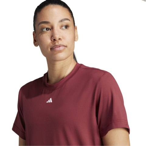 Koszulka damska adidas Versatile Tee bordowa IL1365 Koszulka damska adidas Versatile Tee bordowa IL1365