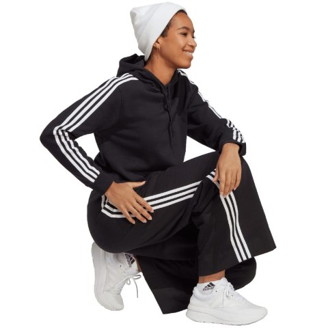 Bluza damska adidas Essentials 3-Stripes French Terry Crop Hoodie czarna IC8767 Bluza damska adidas Essentials 3-Stripes French Terry Crop Hoodie czarna IC8767