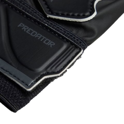 Rękawice bramkarskie dla dzieci adidas Predator Training czarno-białe IW6281 Rękawice bramkarskie dla dzieci adidas Predator Training czarno-białe IW6281
