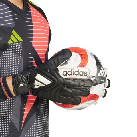 Rękawice bramkarskie adidas Copa Club Goalkeeper czarne JY0625 Rękawice bramkarskie adidas Copa Club Goalkeeper czarne JY0625