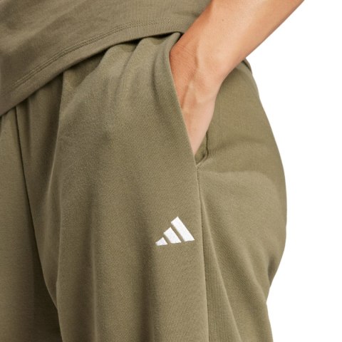 Spodnie damskie adidas Essentials Small Logo French Terry Cuffed zielone JD9927
