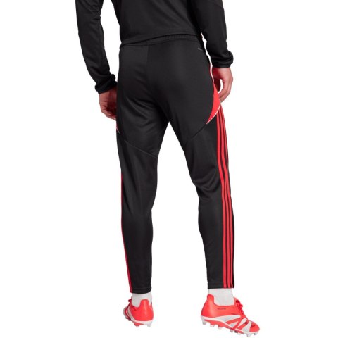 Spodnie męskie adidas Tiro 24 Slim Training czarno-czerwone JP2489 Spodnie męskie adidas Tiro 24 Slim Training czarno-czerwone JP2489