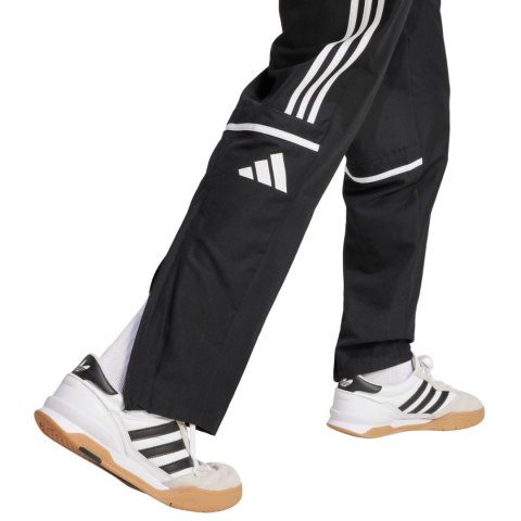 Spodnie męskie adidas Squadra 25 Presentation czarne JD9273 Spodnie męskie adidas Squadra 25 Presentation czarne JD9273