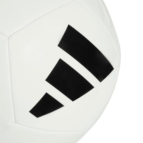 Piłka nożna adidas Universadi biała IW3729 Piłka nożna adidas Universadi biała IW3729