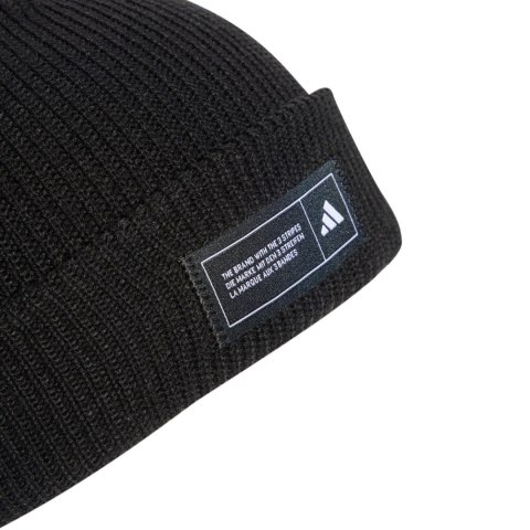 Czapka adidas Essentials Cuffed czarna IT4633